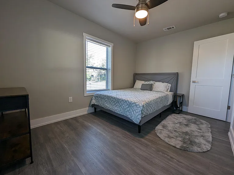 2041 W Intendencia St — Photo 11