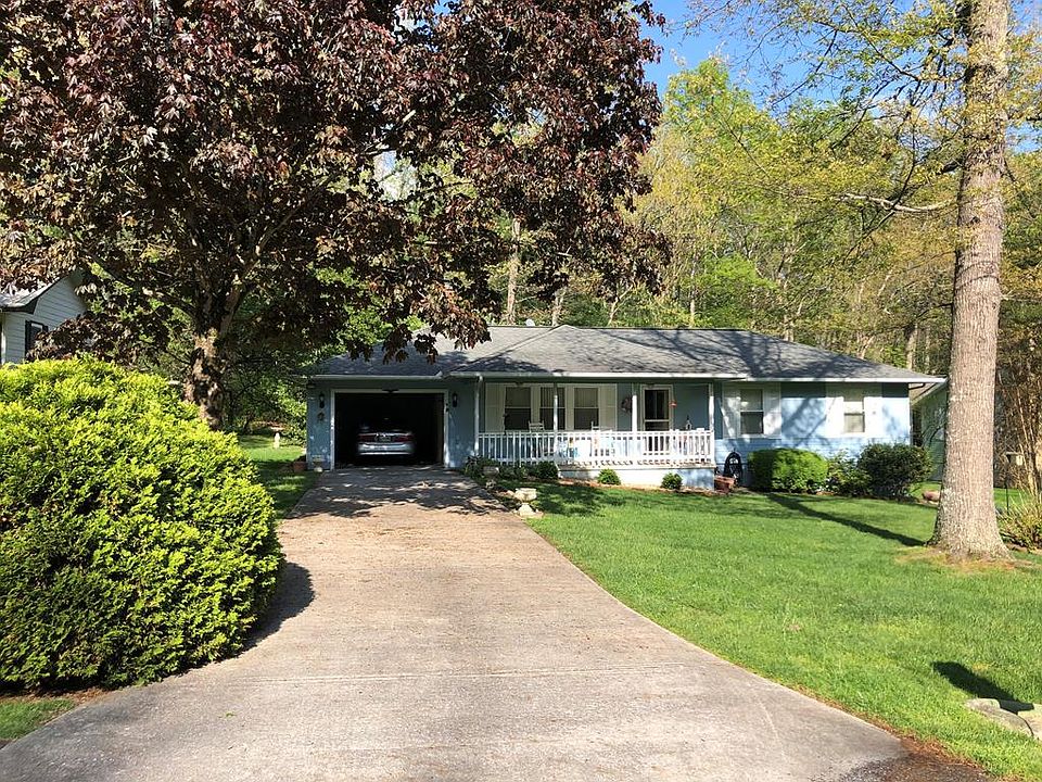 1st image of 19 Briar Ct