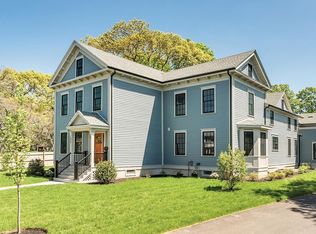 336 Newtonville Ave #1, Newtonville, MA 02460