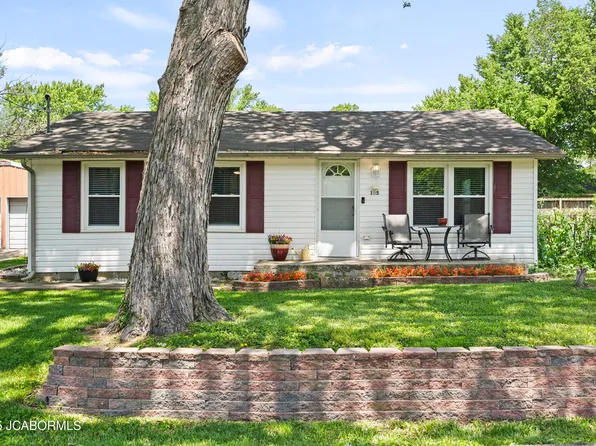105 W Johnson Ave, Ashland, MO 65010