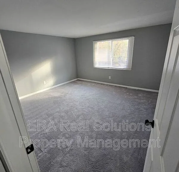 1622 Smith Rd — Photo 12
