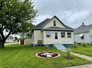 1828 Dakota Ave, Mattoon, IL 61938