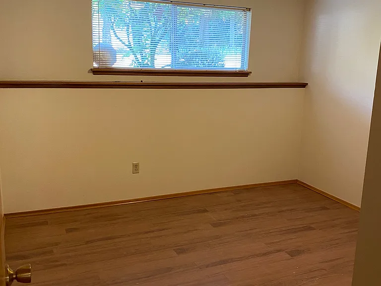 6115 110th Ave SE — Photo 18