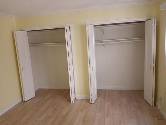 4th image of 1436 S Bentley Ave APT 4
