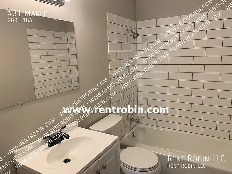 431 Maple St — Photo 10