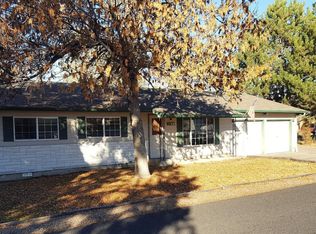 1749 SW 15th St, Redmond, OR 97756