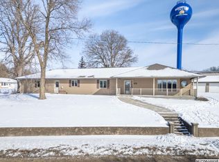 111 4th St NE, Rockford, IA 50468