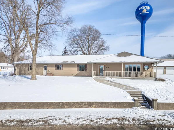 111 4th St NE, Rockford, IA 50468