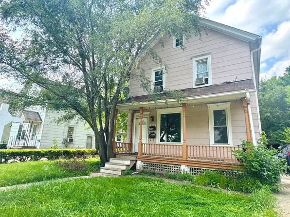 721 S River St, Aurora, IL 60506