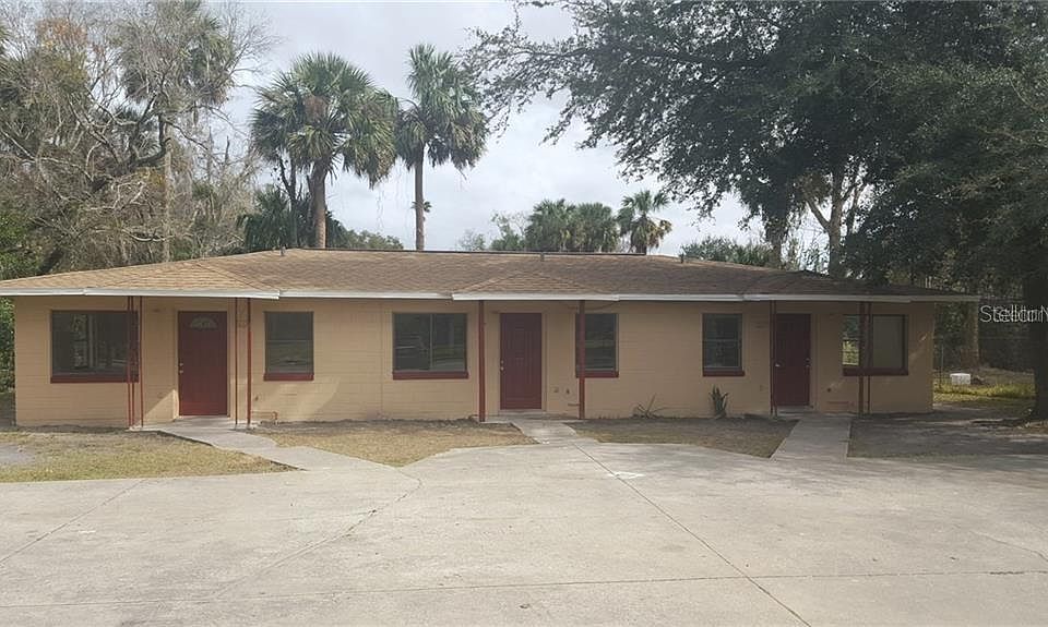 1st image of 1011 S Oleander Ave #B