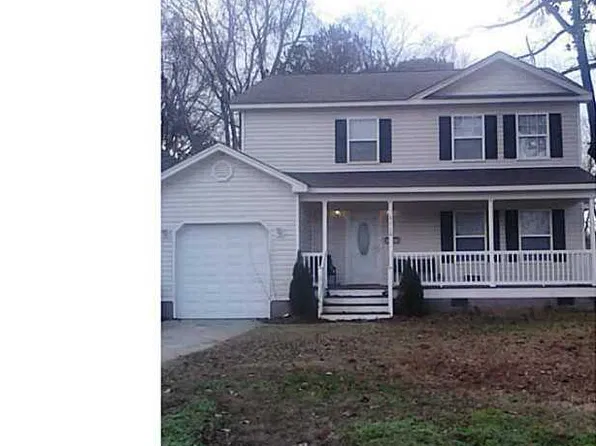 2716 Bagley St, Portsmouth, VA 23704