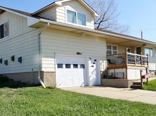 508 4th St SW, Scranton, ND 58623