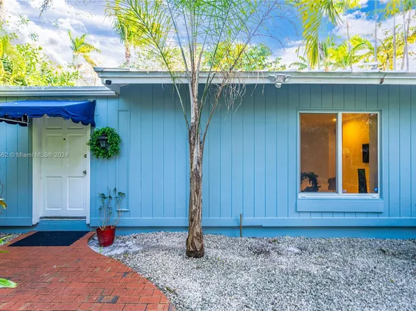 3690 Poinciana Ave, Miami, FL 33133