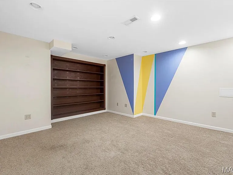 208 Kylewood Ct — Photo 46