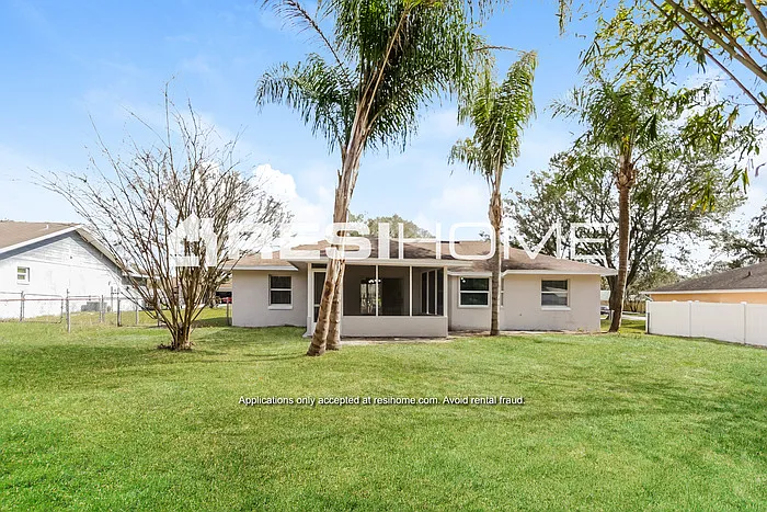 8000 Glenridge Loop W — Photo 15