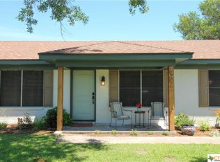 907 Bellevue St, Victoria, TX 77904
