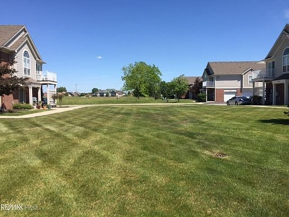 2nd image of 51682 Hale Ln