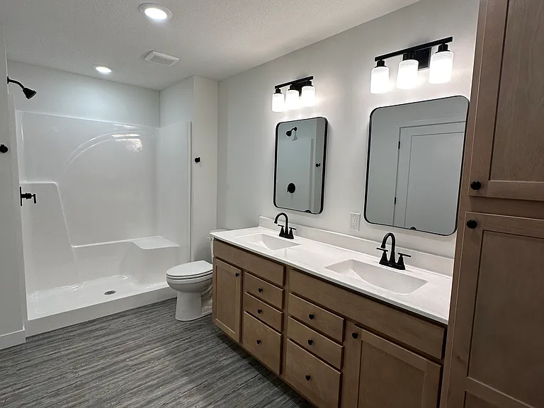 14842 Welch Dr — Photo 7