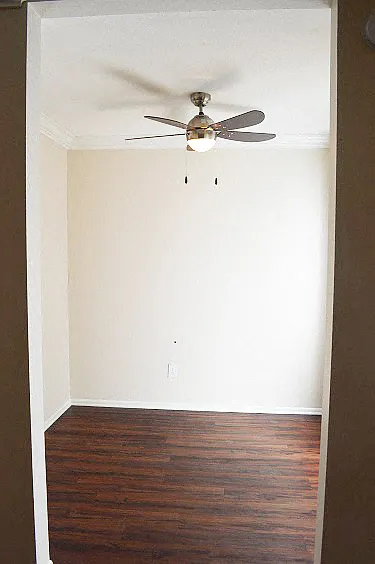 Valley Apartments — Photo 11