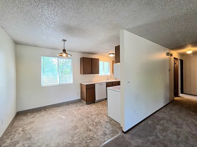 112 Ridgemont Dr — Photo 11