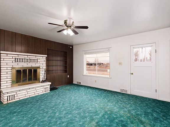 2nd image of 262 E Main St