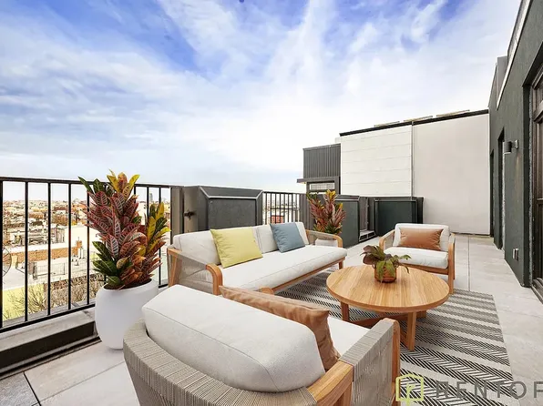 338 Evergreen Avenue image 1 of 17