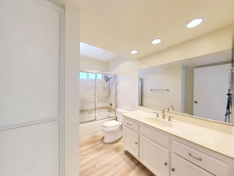 226 Monterey Rd #B — Photo 10