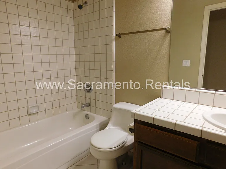 7452 Santa Susana Way — Photo 14