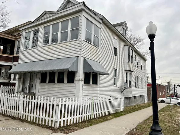 50 WALTER Street, Albany, NY 12204