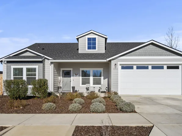 2264 Calico Ln, Medford, OR 97501