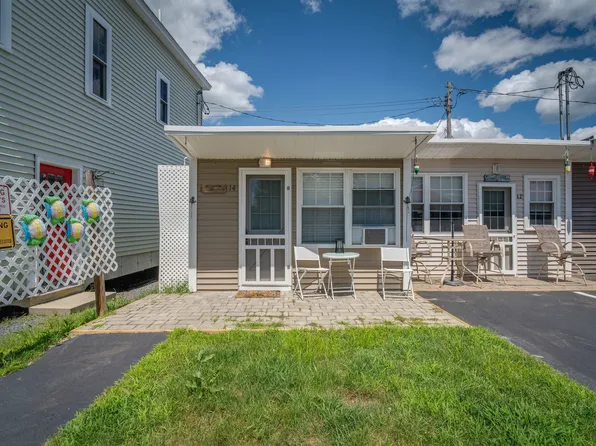 14 Keefe Avenue #1, Hampton, NH 03842