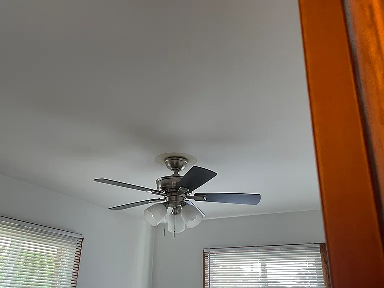 205 W Walworth St #5 — Photo 6