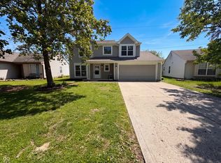 2219 Rolling Oak Dr, Indianapolis, IN 46214