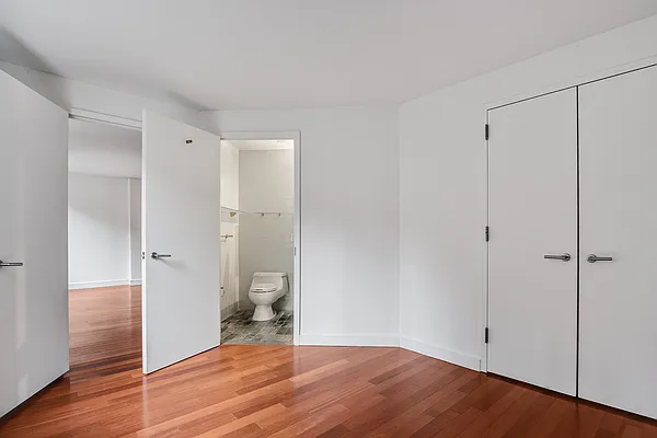 Rented by BARNES New York | media 15