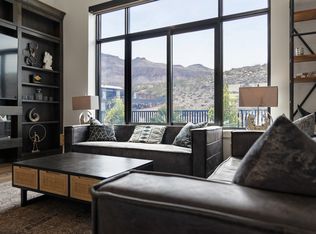 1450 W Torrey Pines Rd, Hurricane, UT 84737