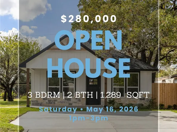 2903 Woodknoll Dr, Bryan, TX 77803