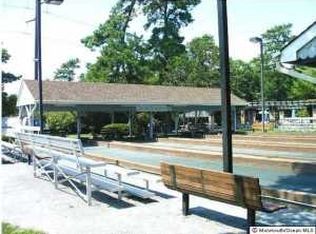 647 Dunstable Ct, Manchester, NJ 08759