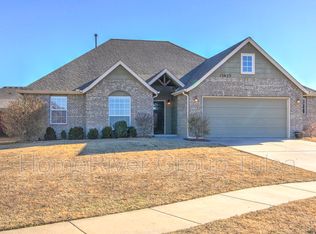 13623 Lansing Ave, Glenpool, OK 74033