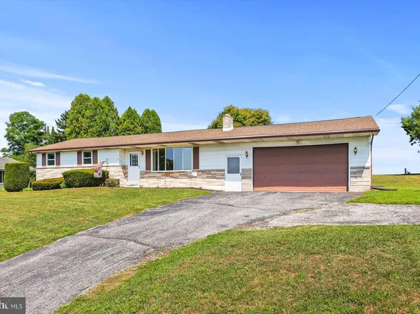 3591 Emig School Rd, Dover, PA 17315