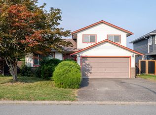 6051 Glenroy Dr, Chilliwack, BC V2R2H8