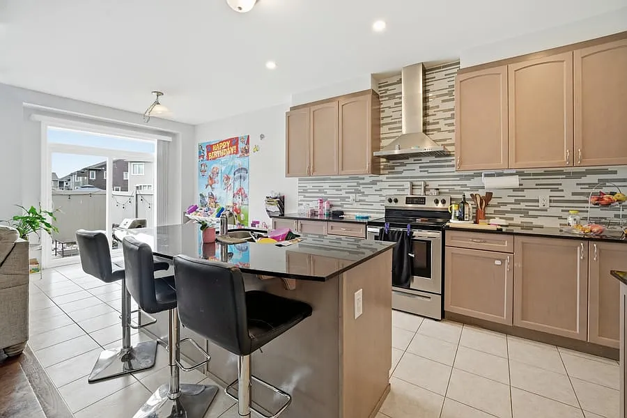 504 Arum Terrace — Photo 2