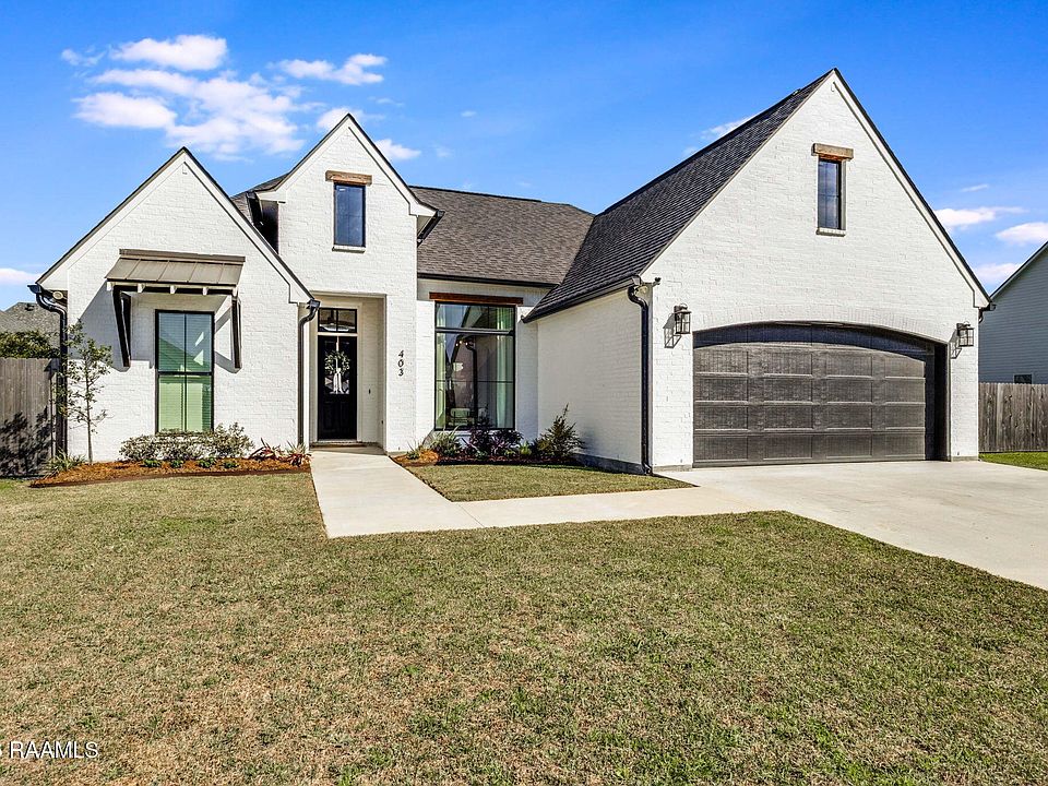 1st image of 403 Sunshine Rise Dr