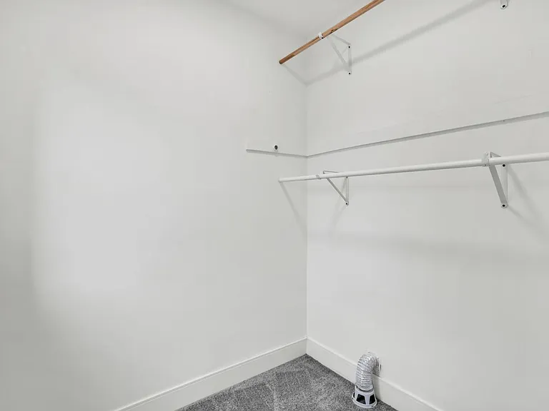 Unit Photo