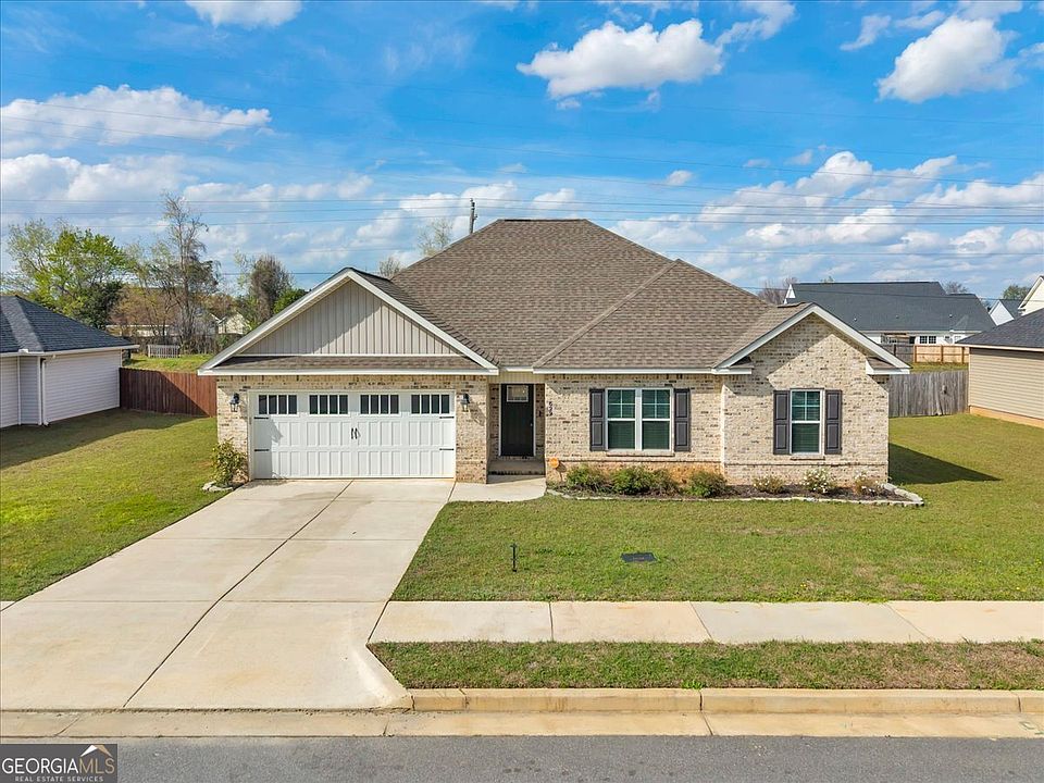 1st image of 629 Broderick Cir