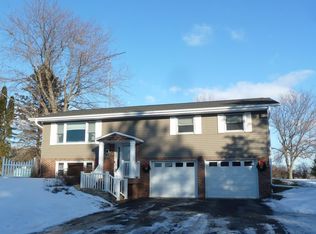 N3311 Lemmenes Pkwy, Waupun, WI 53963