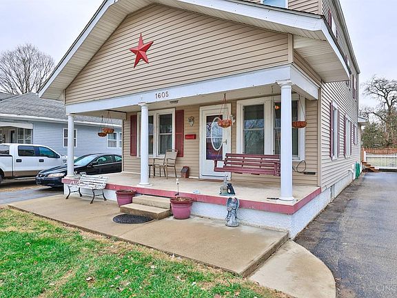 3rd image of 1605 Oberon Dr