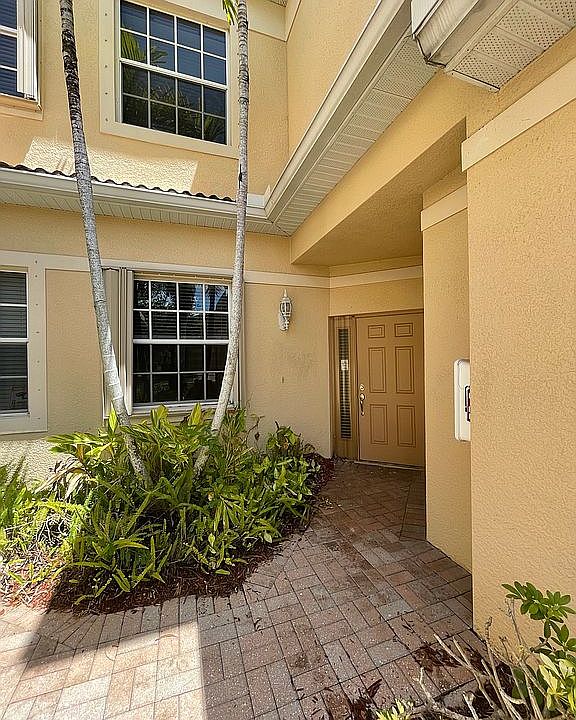 1st image of 6030 Jonathans Bay Cir APT 501
