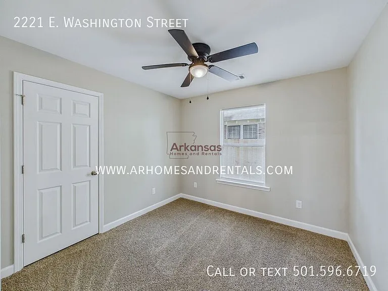 2221 E Washington Ave — Photo 14