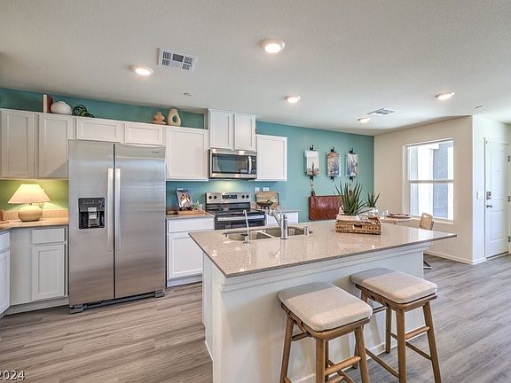 4th image of 2574 Angels Trumpet Ave Lot 57