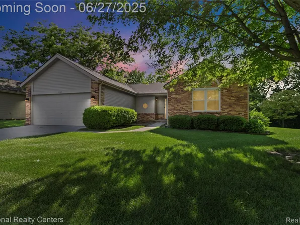 19381 Cardene Way, Northville, MI 48167